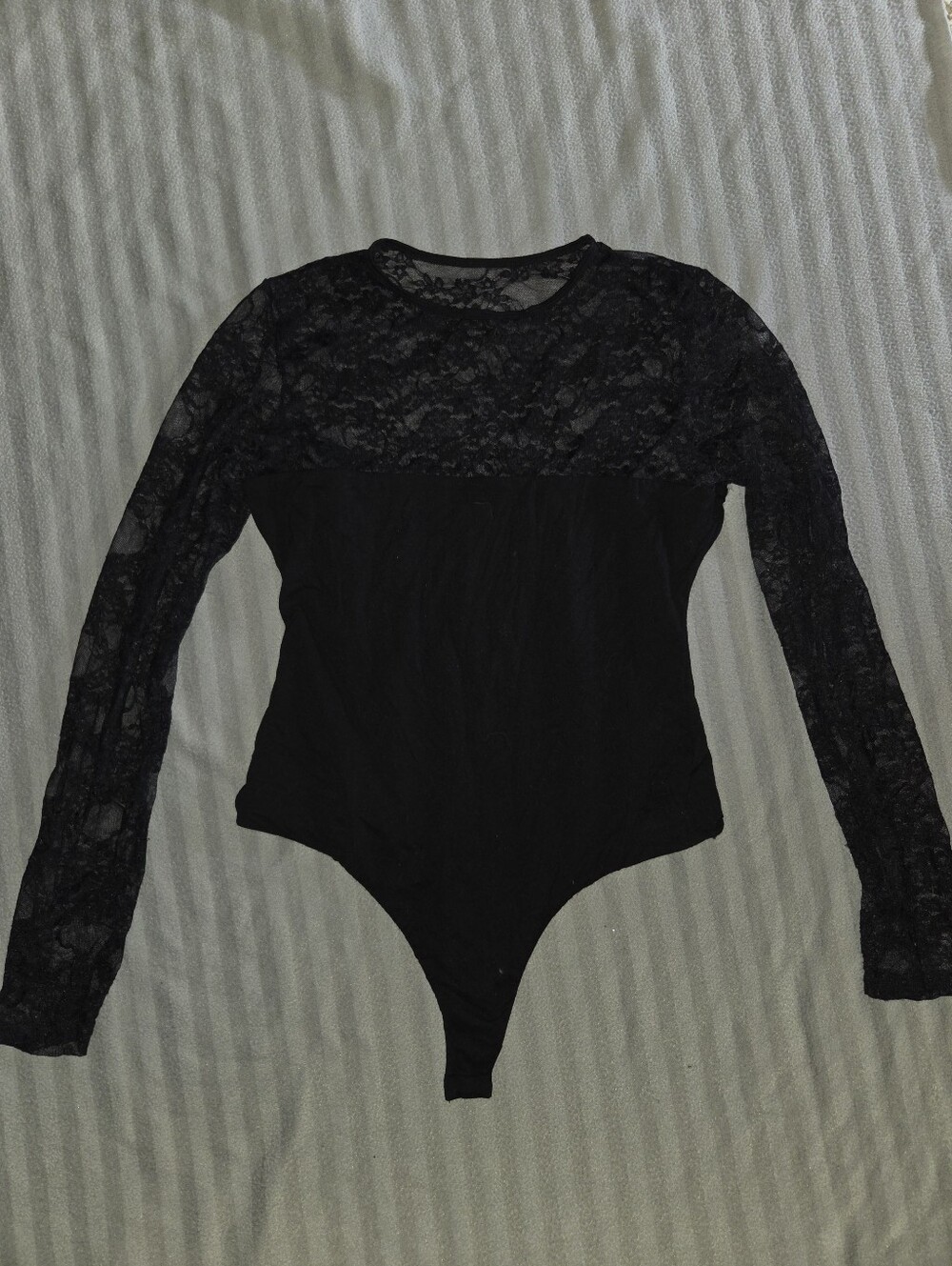 EwyQem Black Lace Bodysuit - Great Condition